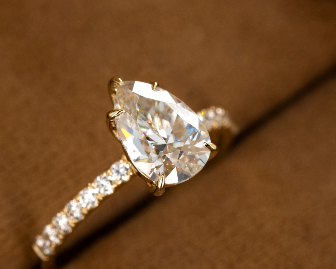 Round, Pear, Cushion, Emerald or Radiant: What Your Stone Shape Says About You  | ApolloGem