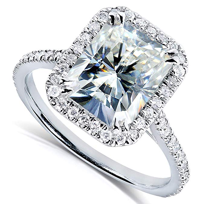 1.0 Carat Radiant-Cut 4-Claw Halo Moissanite Engagement Ring 