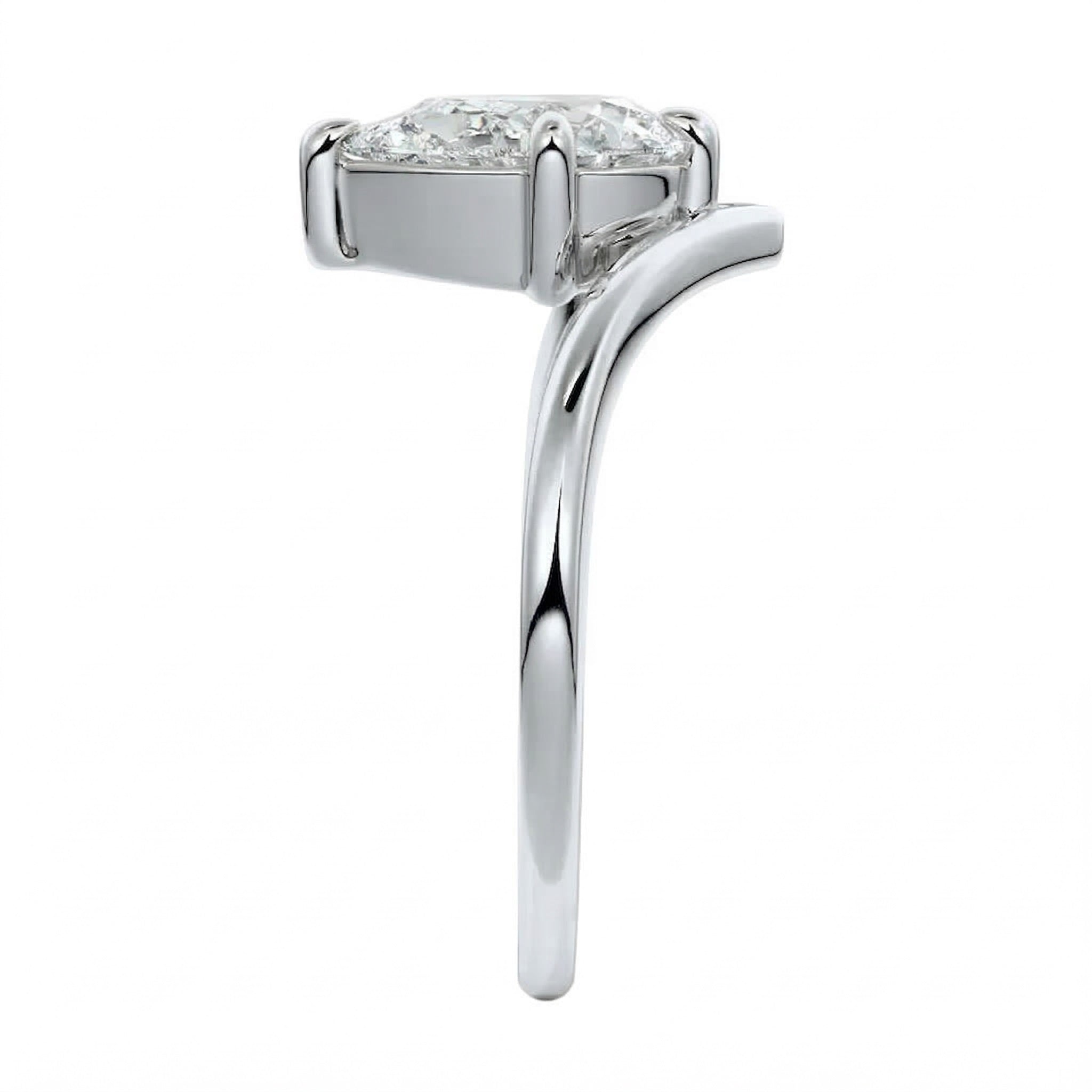 Detailed side view showing the suspended 4-prong setting and floating moissanite effect.