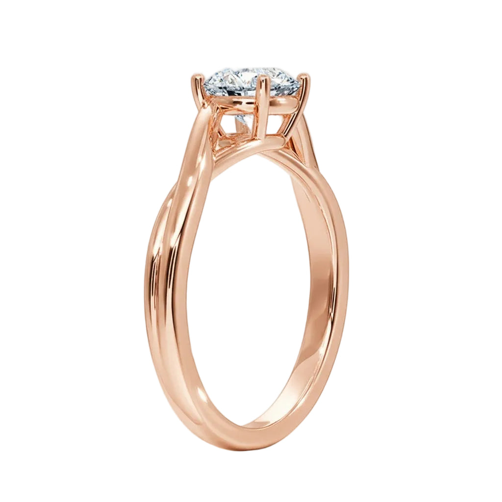 High-resolution jewelry render of the Round V-Split ring showcasing secure setting and professional alignment.